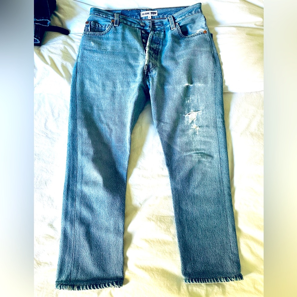 Re/Done x Levi’s size 26 cropped jeans